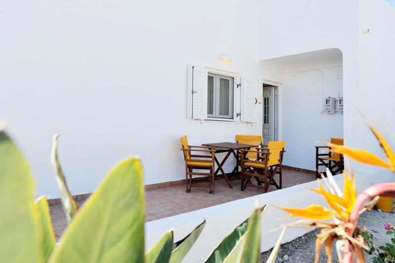 Finikas Studios Adamantas  Exterior photo